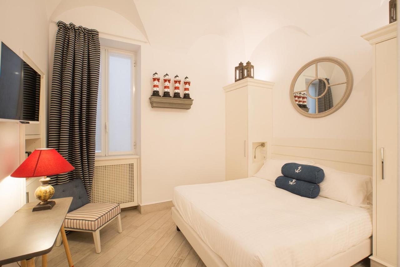 Hotel Marina Charming Rooms フィナーレ・リーグレ エクステリア 写真