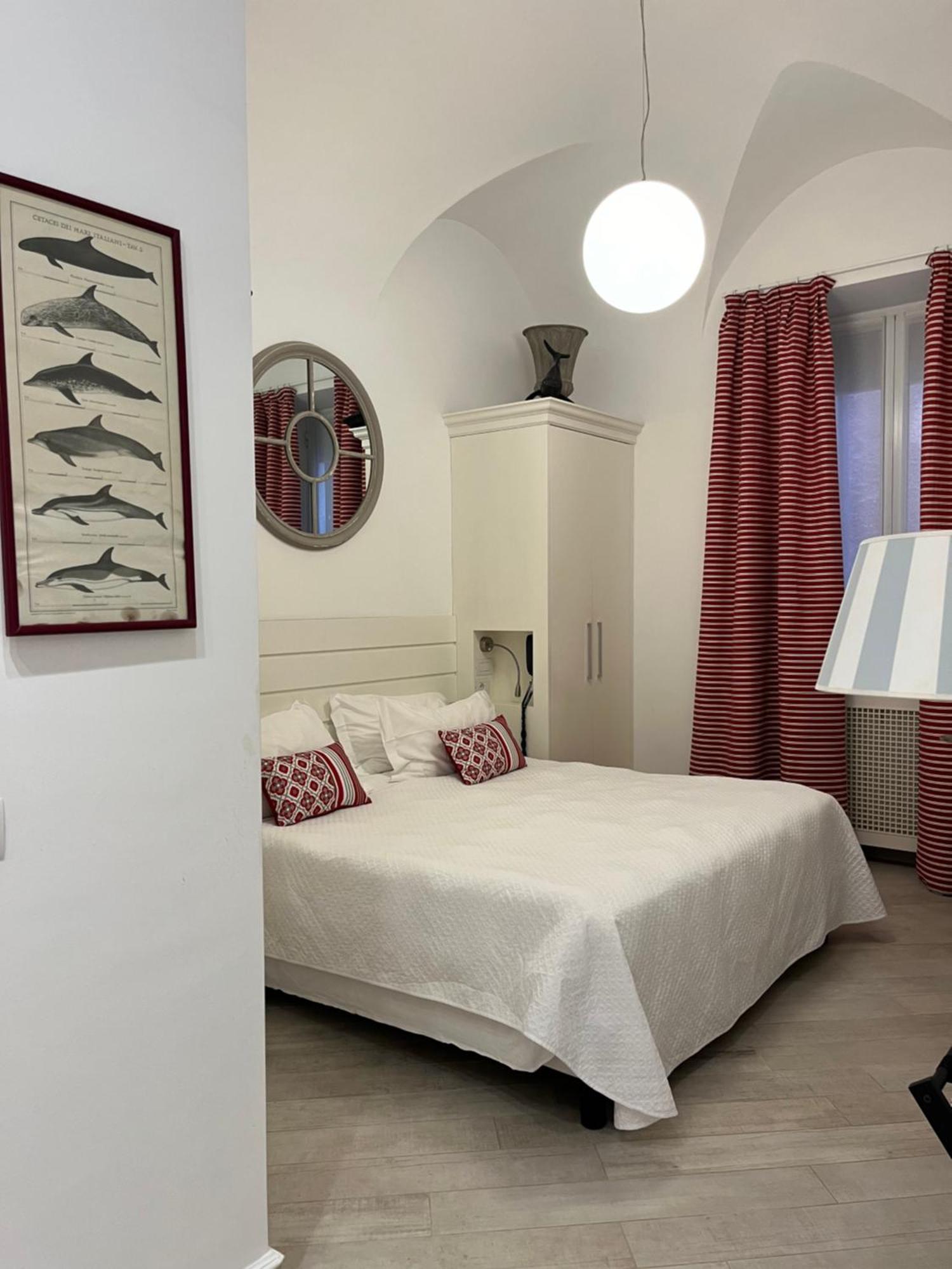 Hotel Marina Charming Rooms フィナーレ・リーグレ エクステリア 写真